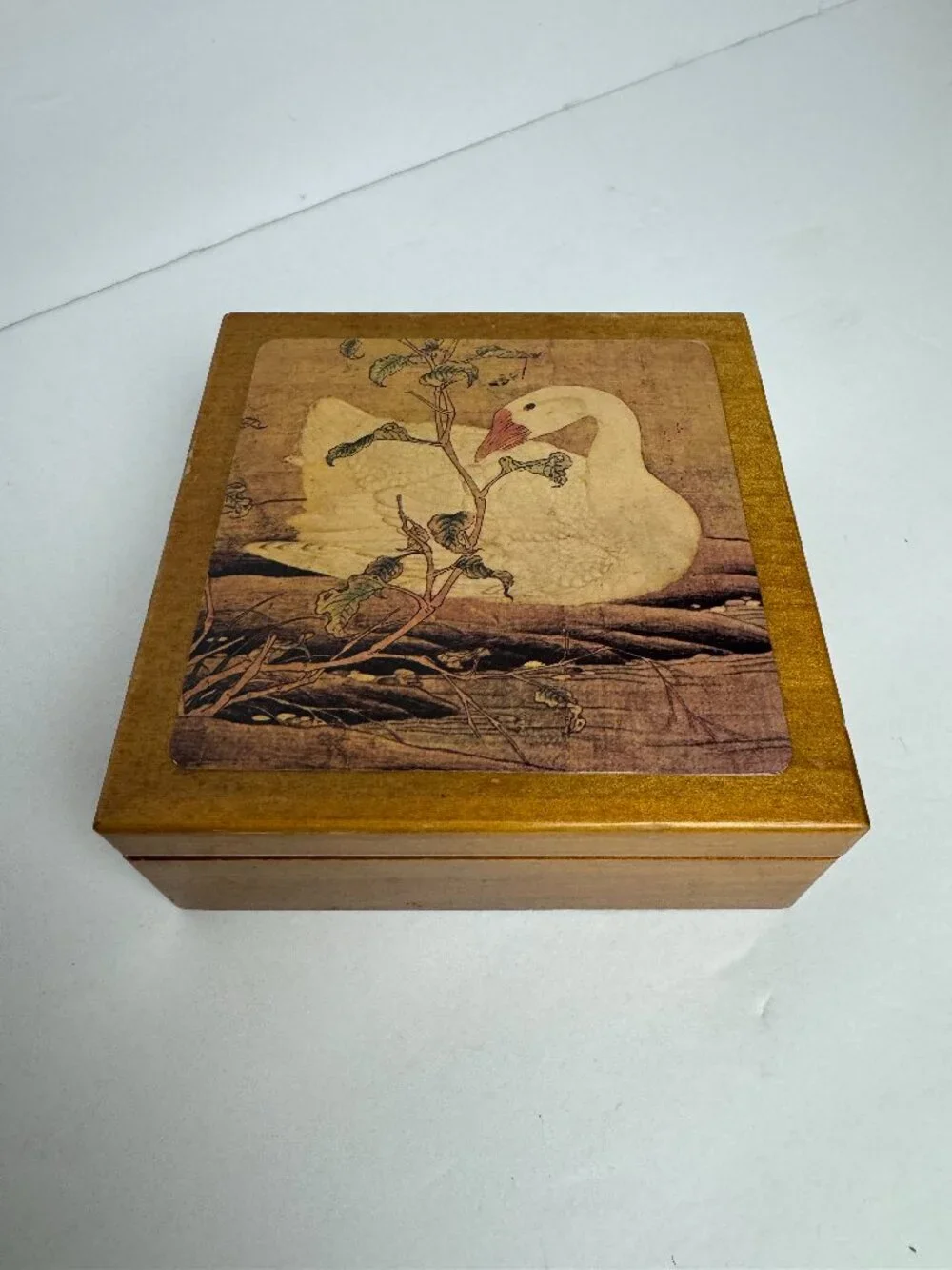 Vintage Chinese Wooden Jewelry Trinket Box White Goose Red Polygonum